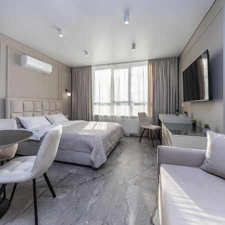 Flatrent Olympic Park, Метро Бориспільська Поруч! 키예프 외부 사진