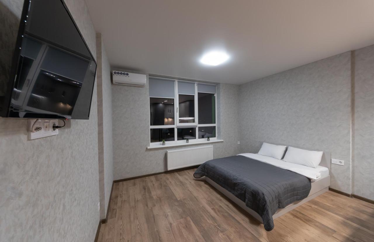 Flatrent Olympic Park, Метро Бориспільська Поруч! 키예프 외부 사진